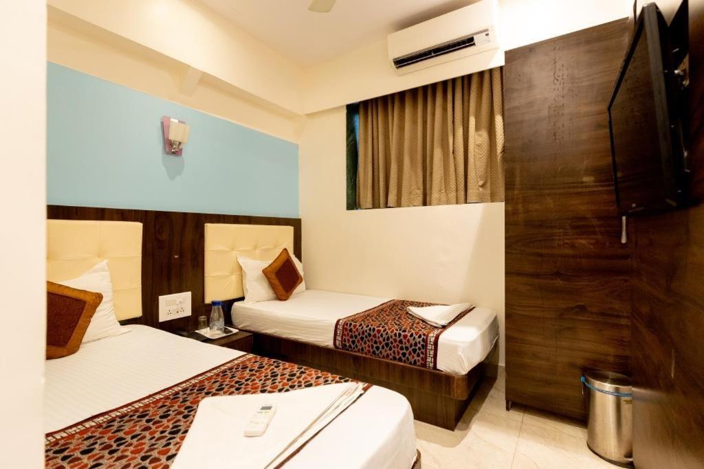 Hotel A. K. International - Fort Mumbai Luaran gambar